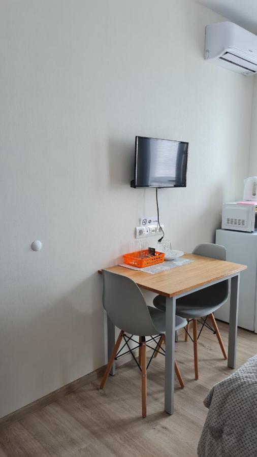 Apartments Swan Lake Киев Экстерьер фото