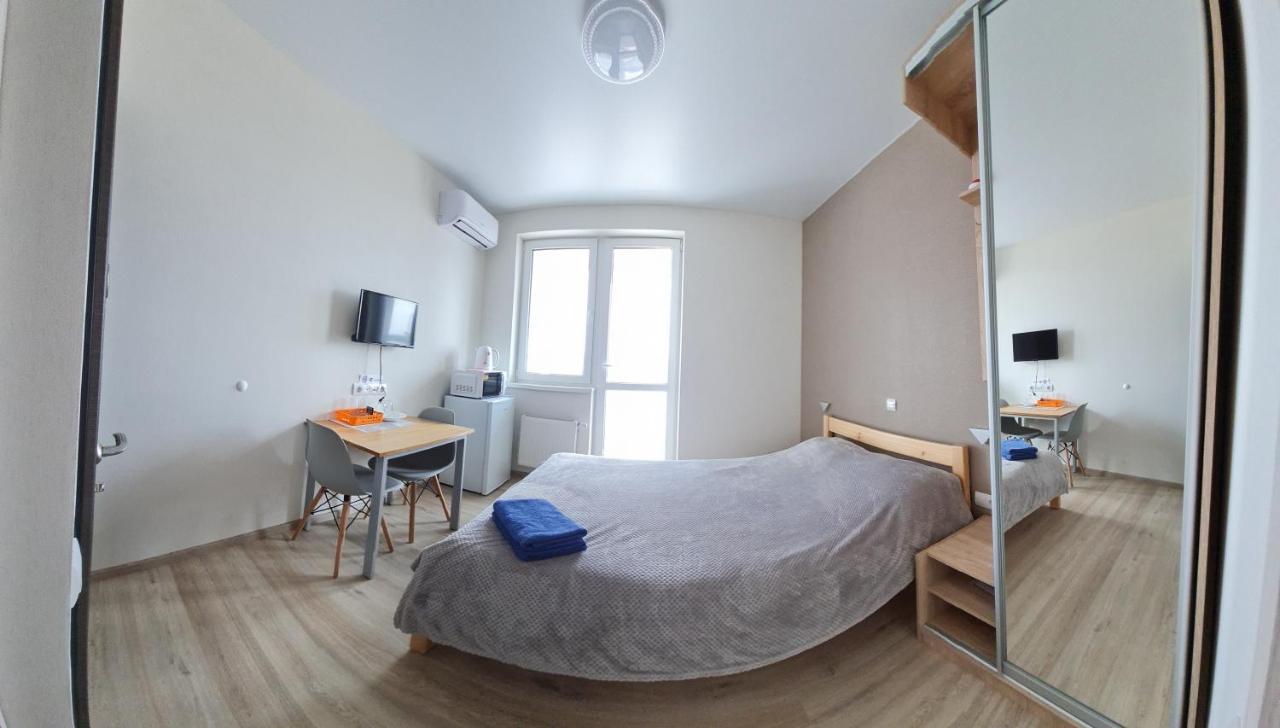 Apartments Swan Lake Киев Экстерьер фото